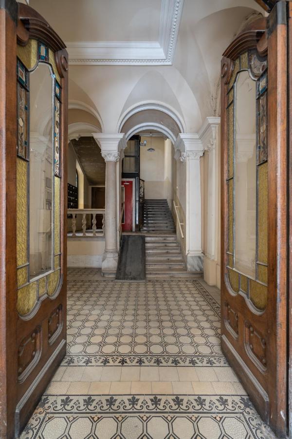 Studio Apollo Budapest Exterior foto